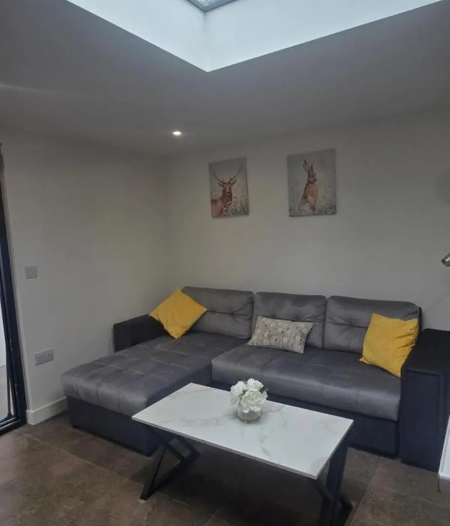 Lovely Studio Flat In Rottingdean Brighton Apartment