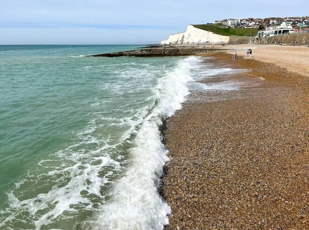 Apartment Lovely Studio Flat In Rottingdean Brighton